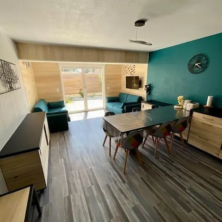 La Azur - Chaleureuse Maisonnette Avec Piscine Partagee Holiday home *