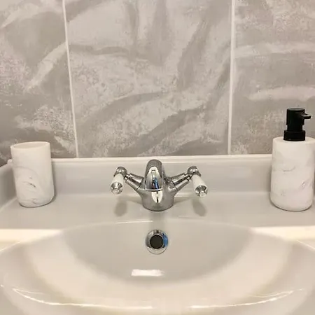 Holiday home La Azur - Chaleureuse Maisonnette Avec Piscine Partagee Capbreton