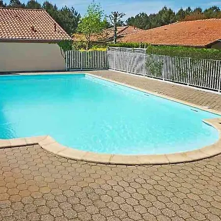 La Azur - Chaleureuse Maisonnette Avec Piscine Partagee *